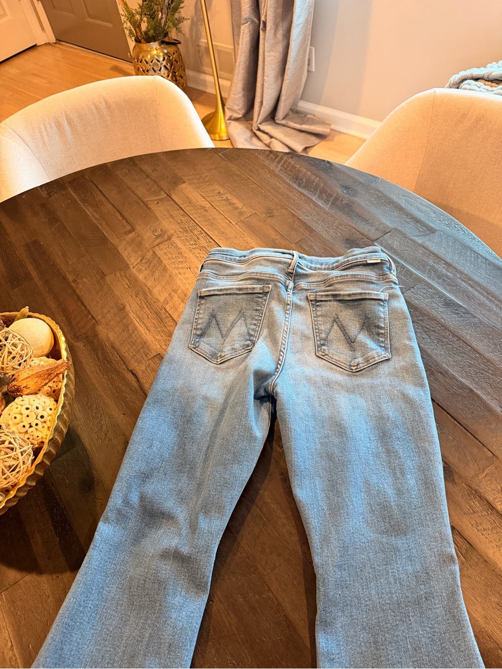 MOTHER Lil' Weekender High-Rise Jeans in Light Blue